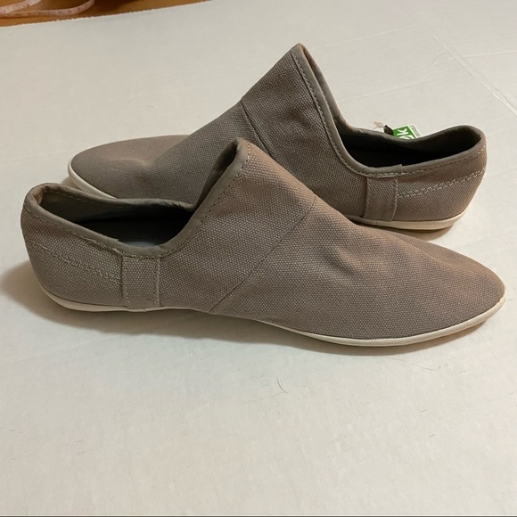 sanuk Katlash Pointed Bootie style, Removable antimicrobial footbed, size 8.5 - Picture 2 of 6